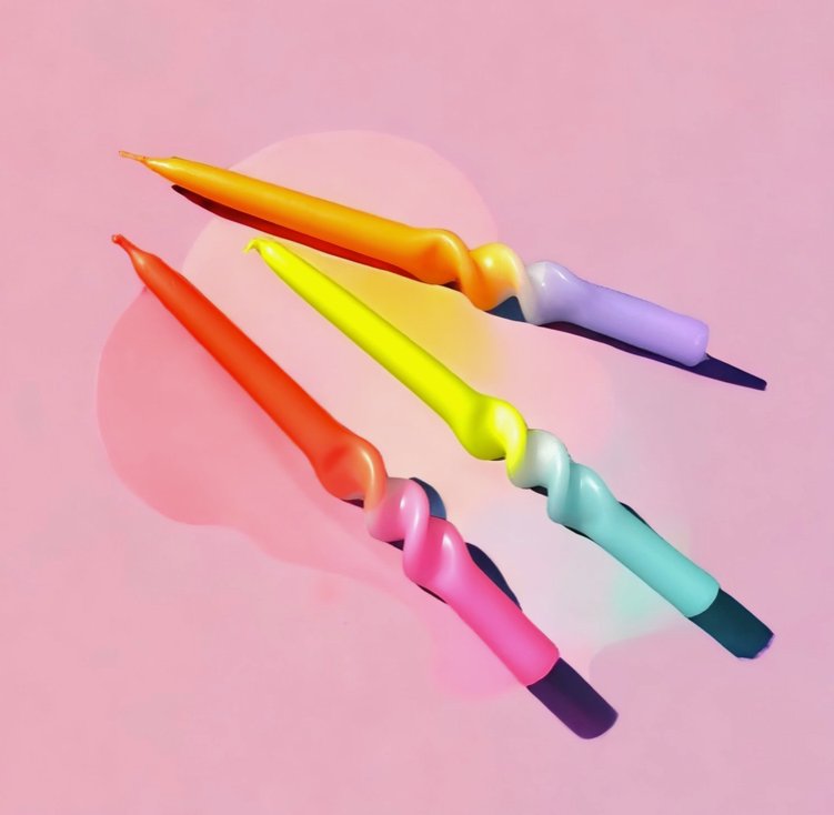 Dip Dye Swirl: Topsy Turvy-Dopamine Concept Store